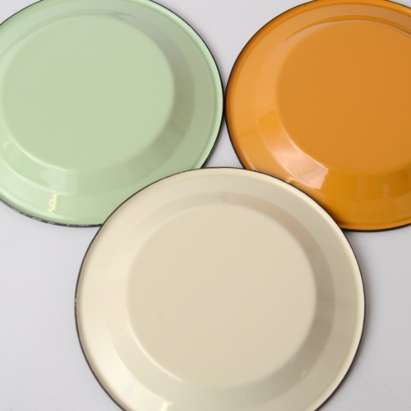 enamel plate, 24cm