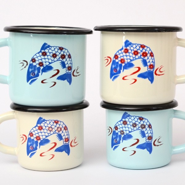6 St. Emaille- Tasse mit Dekor
