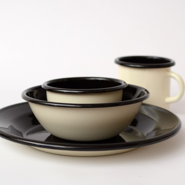 enamel bowl Ukraine, black inside