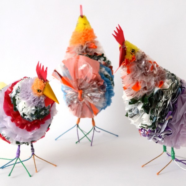 plastic chicken, L