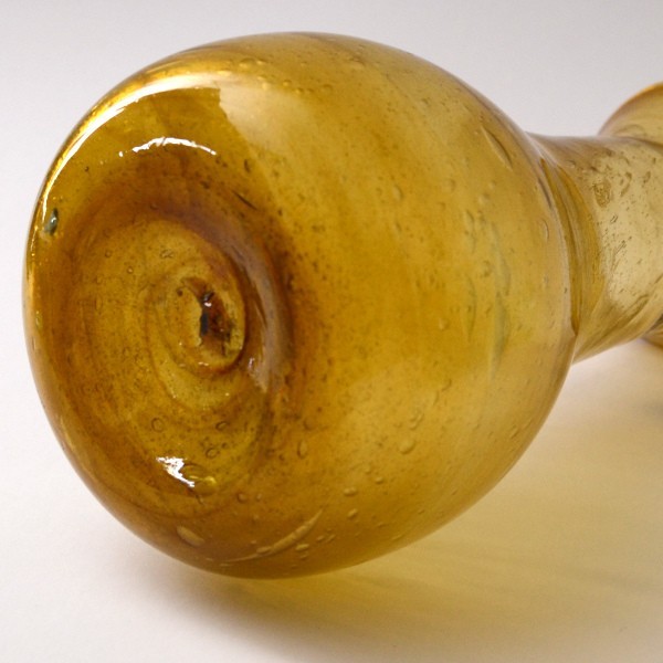 carafe with spout