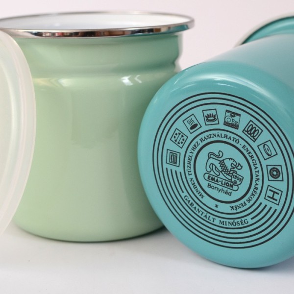 Boîte à provisions avec couvercle en plastique